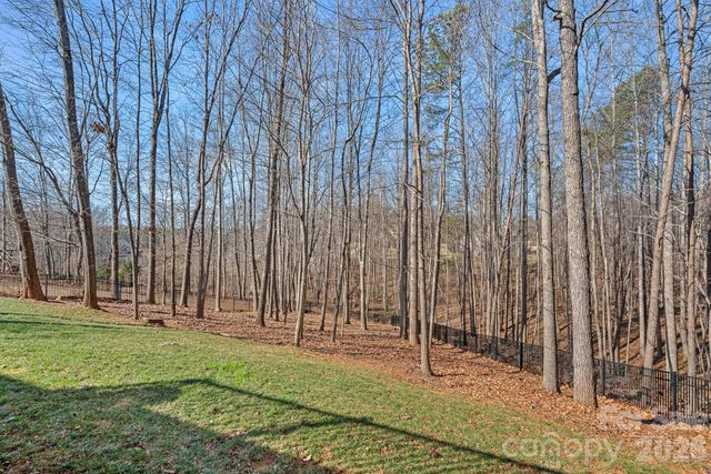 369 Cove Creek Loop, Mooresville, NC 28117