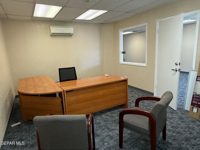 6501 Boeing Drive B-2, El Paso, TX 79925