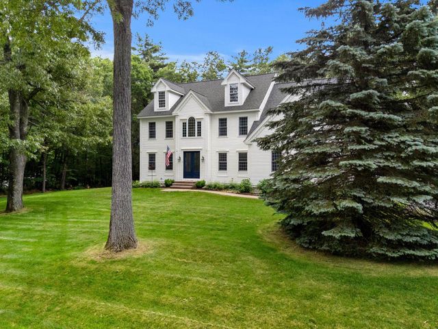 8 Eagle Court, Greenland, NH 03840