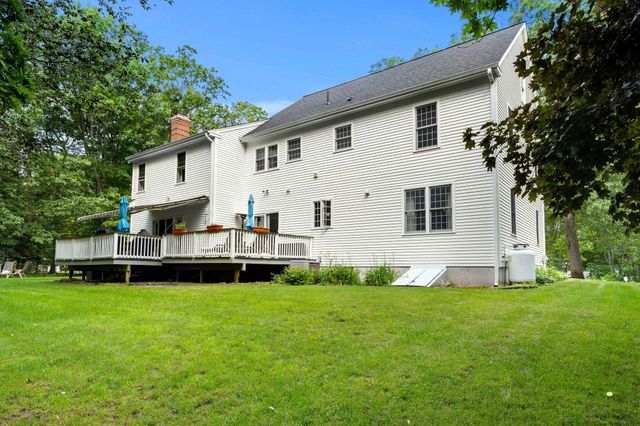 8 Eagle Court, Greenland, NH 03840