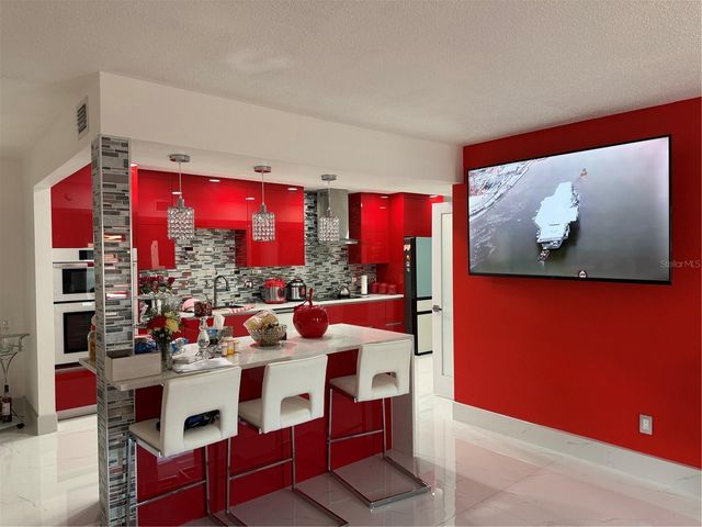 8301 LOPEZ DRIVE, Tampa, FL 33615