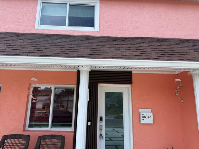 8301 LOPEZ DRIVE, Tampa, FL 33615