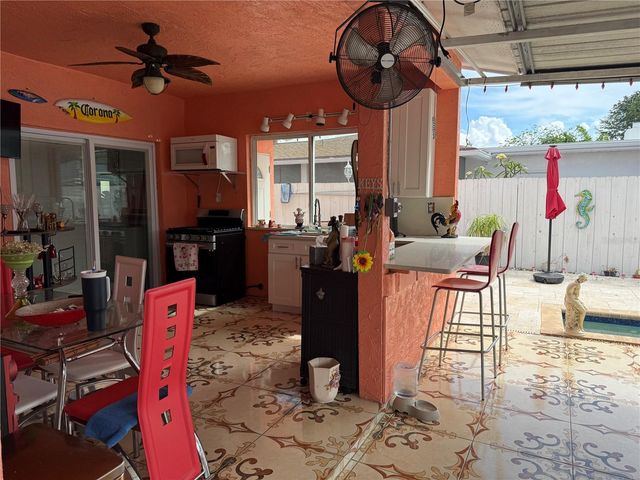 8301 LOPEZ DRIVE, Tampa, FL 33615