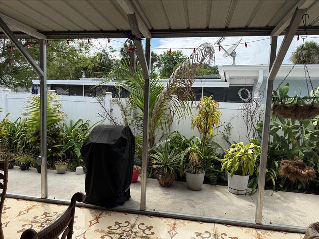 8301 LOPEZ DRIVE, Tampa, FL 33615
