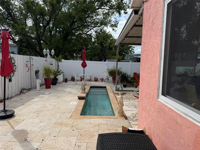 8301 LOPEZ DRIVE, Tampa, FL 33615