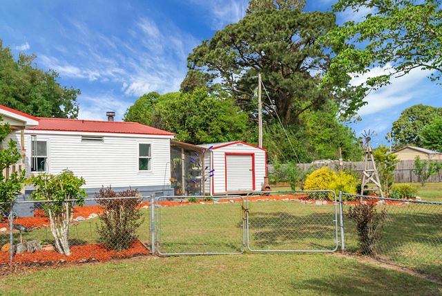 135 General Washington Boulevard, Bonneau, SC 29431