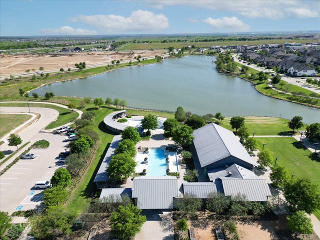 1820 Climbing Court, Argyle, TX 76226