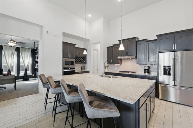 1820 Climbing Court, Argyle, TX 76226