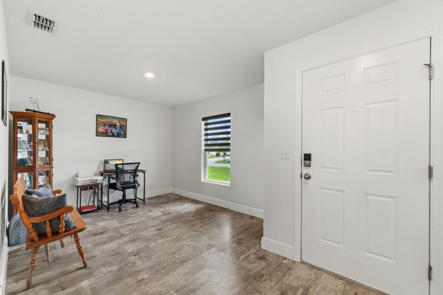 380 SW Donna Terrace, Port St. Lucie, Port St Lucie, FL 34984