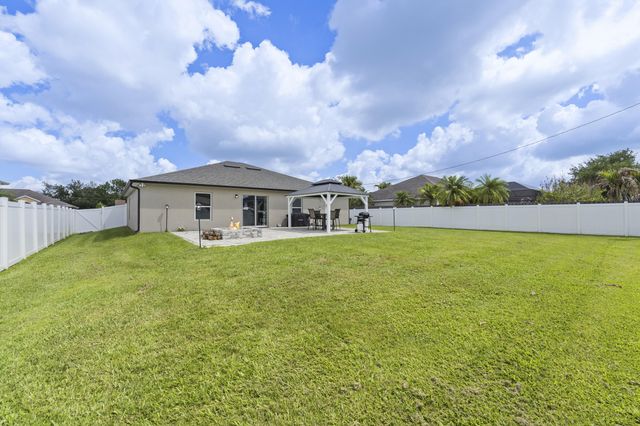 380 SW Donna Terrace, Port St. Lucie, Port St Lucie, FL 34984