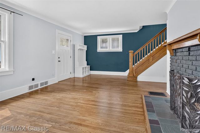 909 Fernwood Road, Royal Oak, MI 48067