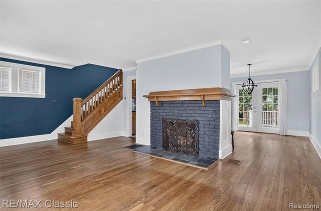 909 Fernwood Road, Royal Oak, MI 48067