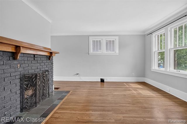 909 Fernwood Road, Royal Oak, MI 48067