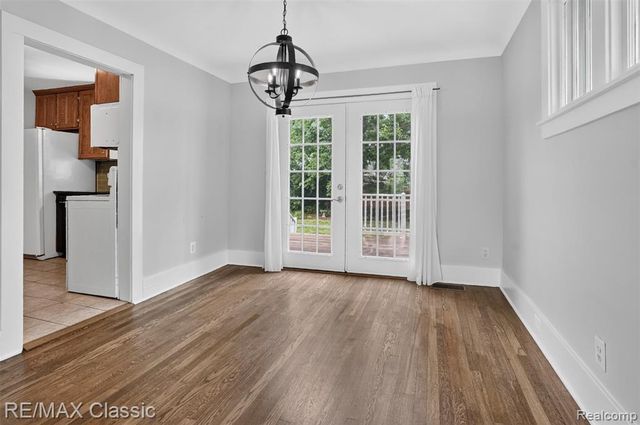 909 Fernwood Road, Royal Oak, MI 48067