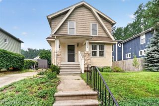 909 Fernwood Road, Royal Oak, MI 48067