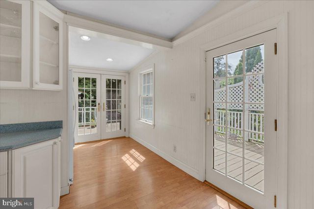 123 CHESTNUT ST, Haddonfield, NJ 08033