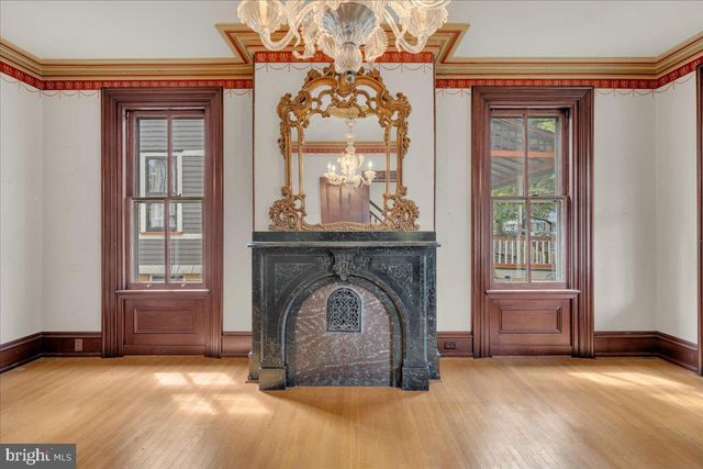123 CHESTNUT ST, Haddonfield, NJ 08033