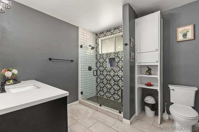 3562 S Mission Road, Fallbrook, CA 92028