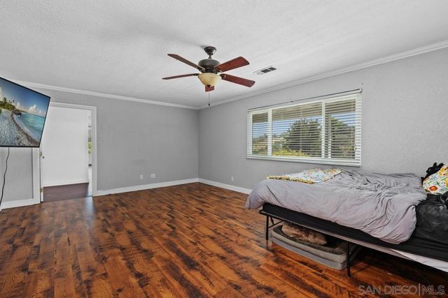 3562 S Mission Road, Fallbrook, CA 92028