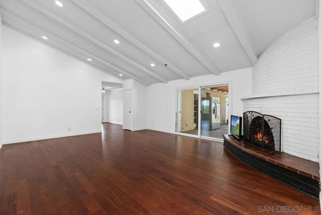 3562 S Mission Road, Fallbrook, CA 92028