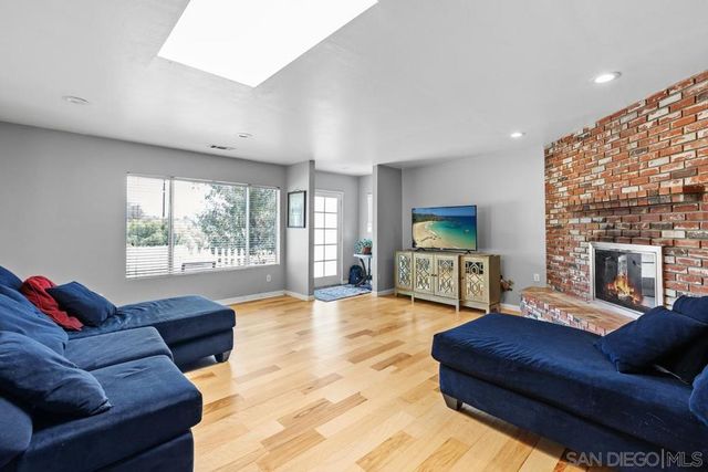 3562 S Mission Road, Fallbrook, CA 92028
