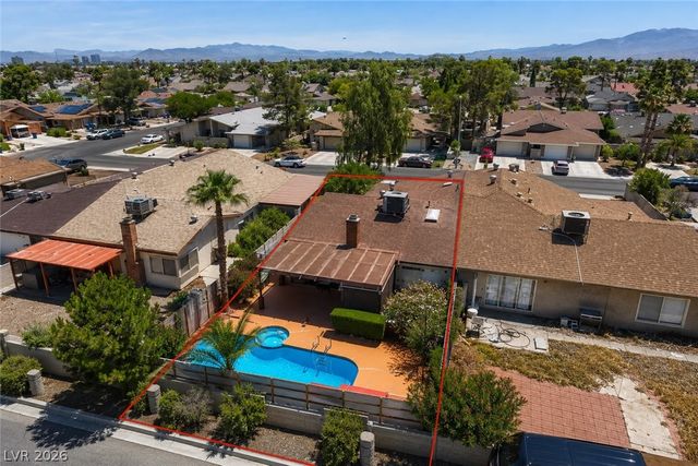 6712 Oak Valley Drive, Las Vegas, NV 89103