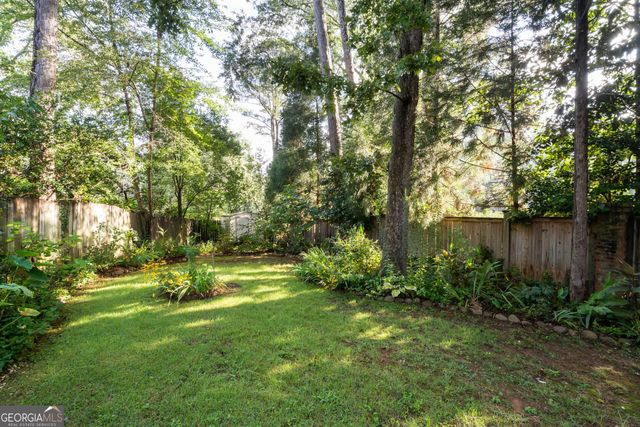 2652 Willow Cove, Decatur, GA 30033