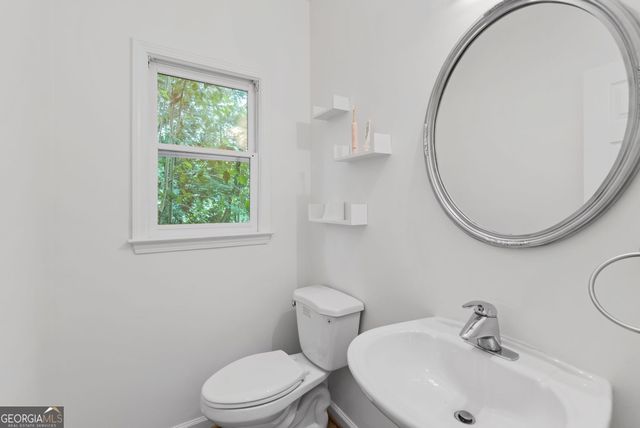 2652 Willow Cove, Decatur, GA 30033