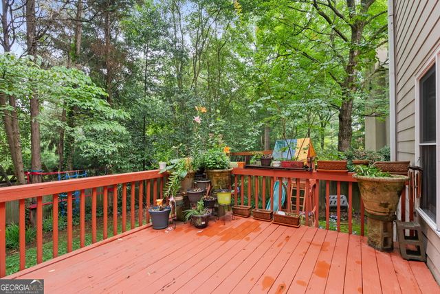 2652 Willow Cove, Decatur, GA 30033