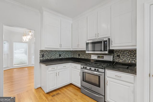 2652 Willow Cove, Decatur, GA 30033