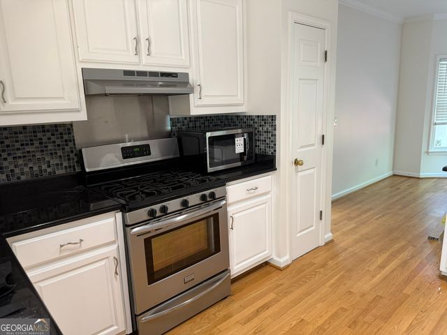 2652 Willow Cove, Decatur, GA 30033