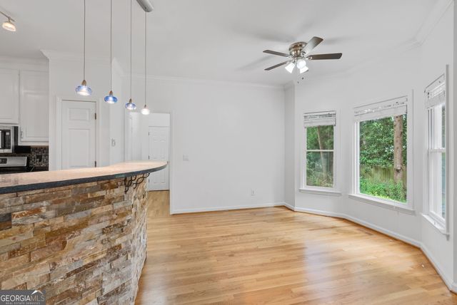 2652 Willow Cove, Decatur, GA 30033