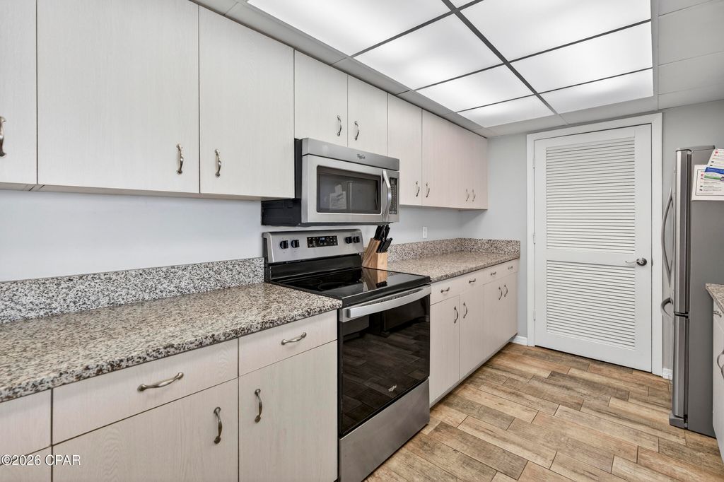 Image 9 of property listing at 10515 Front Beach Road 606, Panama City Beach, FL 32407