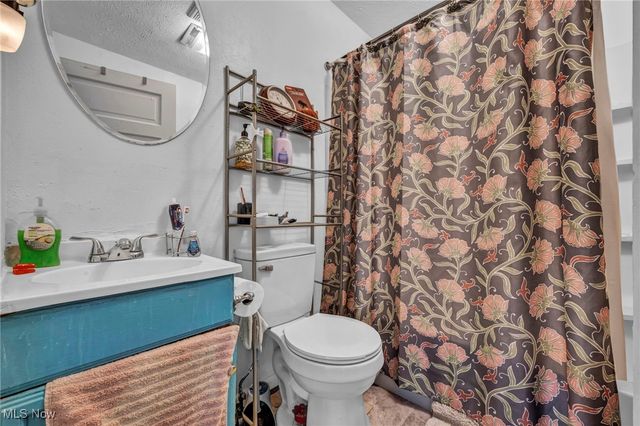 1774 E 31st Street, Lorain, OH 44055