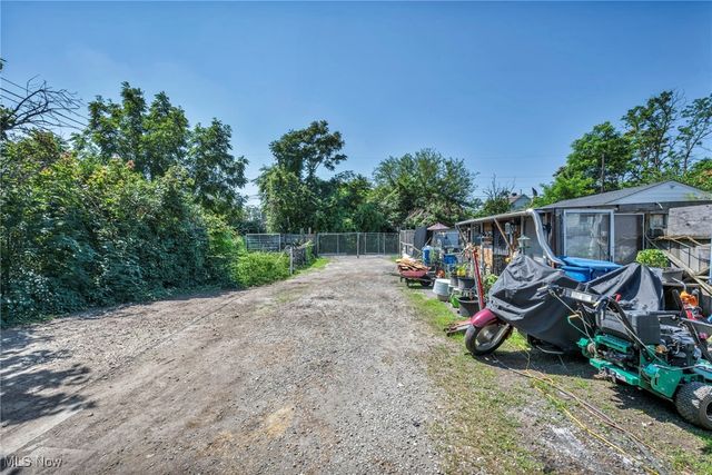 1774 E 31st Street, Lorain, OH 44055