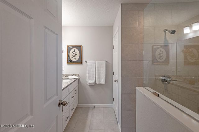 8239 BERRY Avenue, Jacksonville, FL 32211
