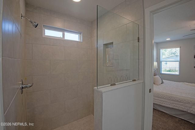 8239 BERRY Avenue, Jacksonville, FL 32211