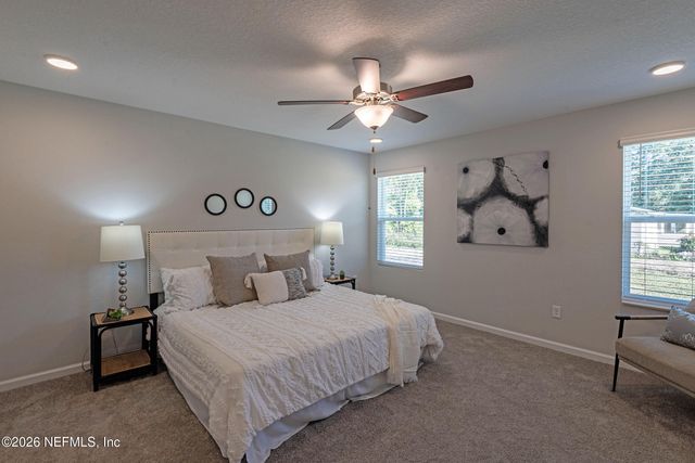 8239 BERRY Avenue, Jacksonville, FL 32211