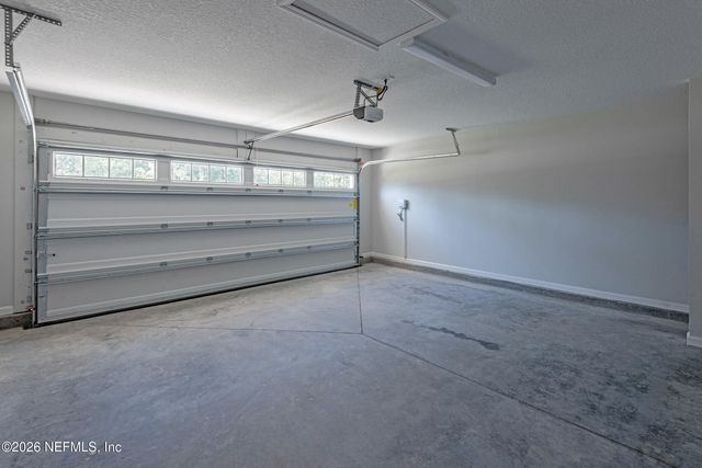 8239 BERRY Avenue, Jacksonville, FL 32211