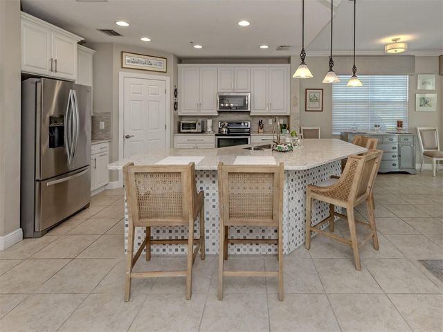 194 BELLA VISTA TERRACE 26A, Nokomis, FL 34275