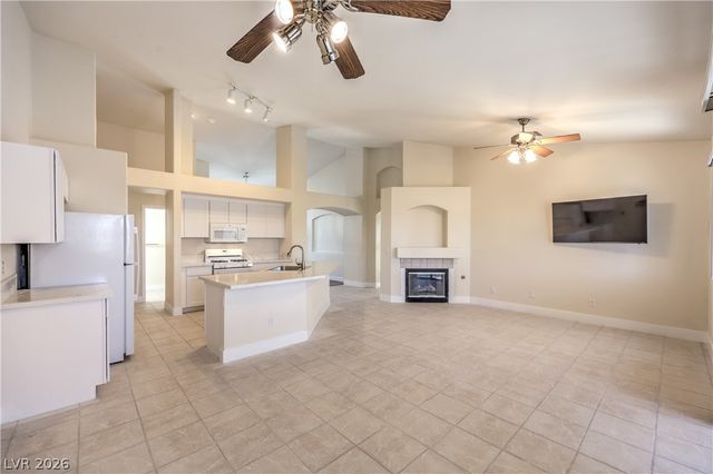 1299 Echo Creek Street, Henderson, NV 89052