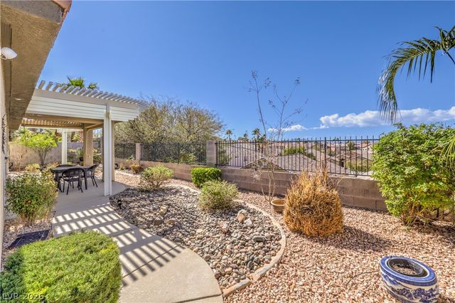 1299 Echo Creek Street, Henderson, NV 89052