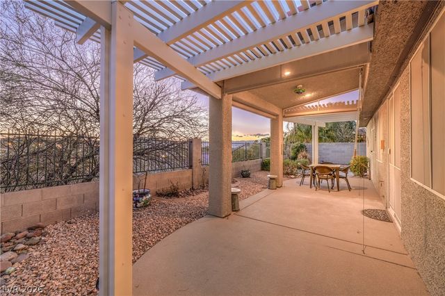 1299 Echo Creek Street, Henderson, NV 89052