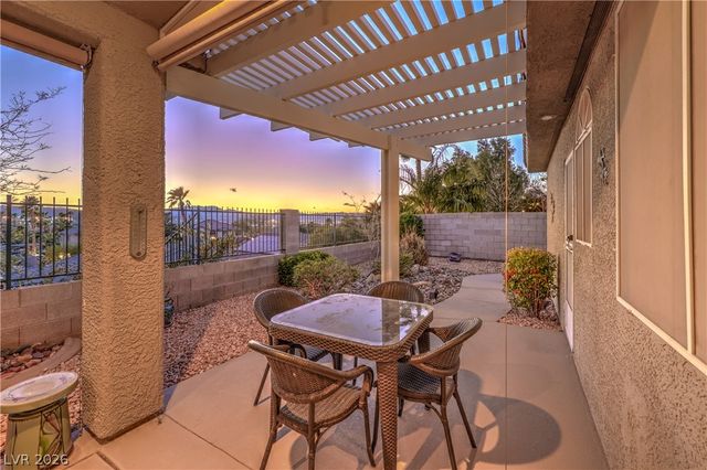 1299 Echo Creek Street, Henderson, NV 89052