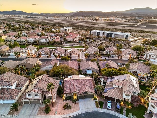 1299 Echo Creek Street, Henderson, NV 89052