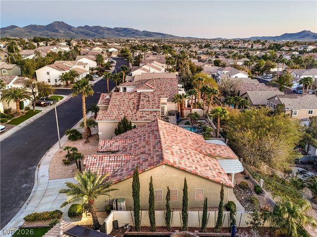 1299 Echo Creek Street, Henderson, NV 89052