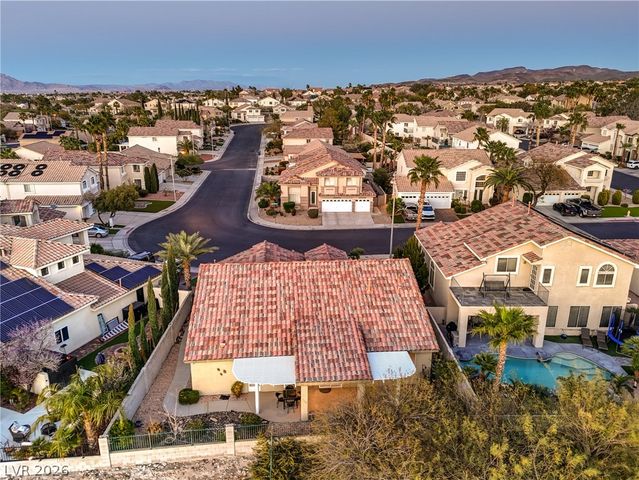 1299 Echo Creek Street, Henderson, NV 89052