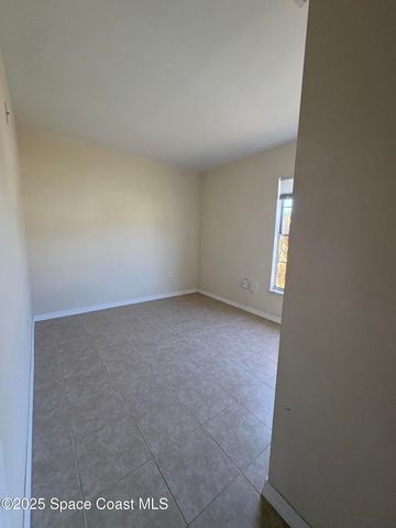 491 Alameda Avenue SE, Palm Bay, FL 32909