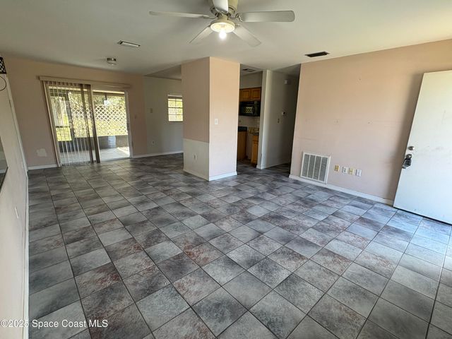 491 Alameda Avenue SE, Palm Bay, FL 32909