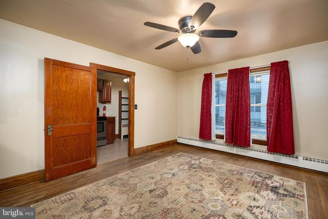 100 S CHESTNUT STREET, Mechanicsburg, PA 17055